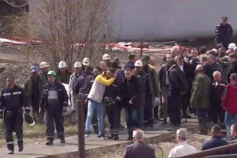 Video: Mehrere Tote bei Einsturz von Kohlebergwerk in Serbien