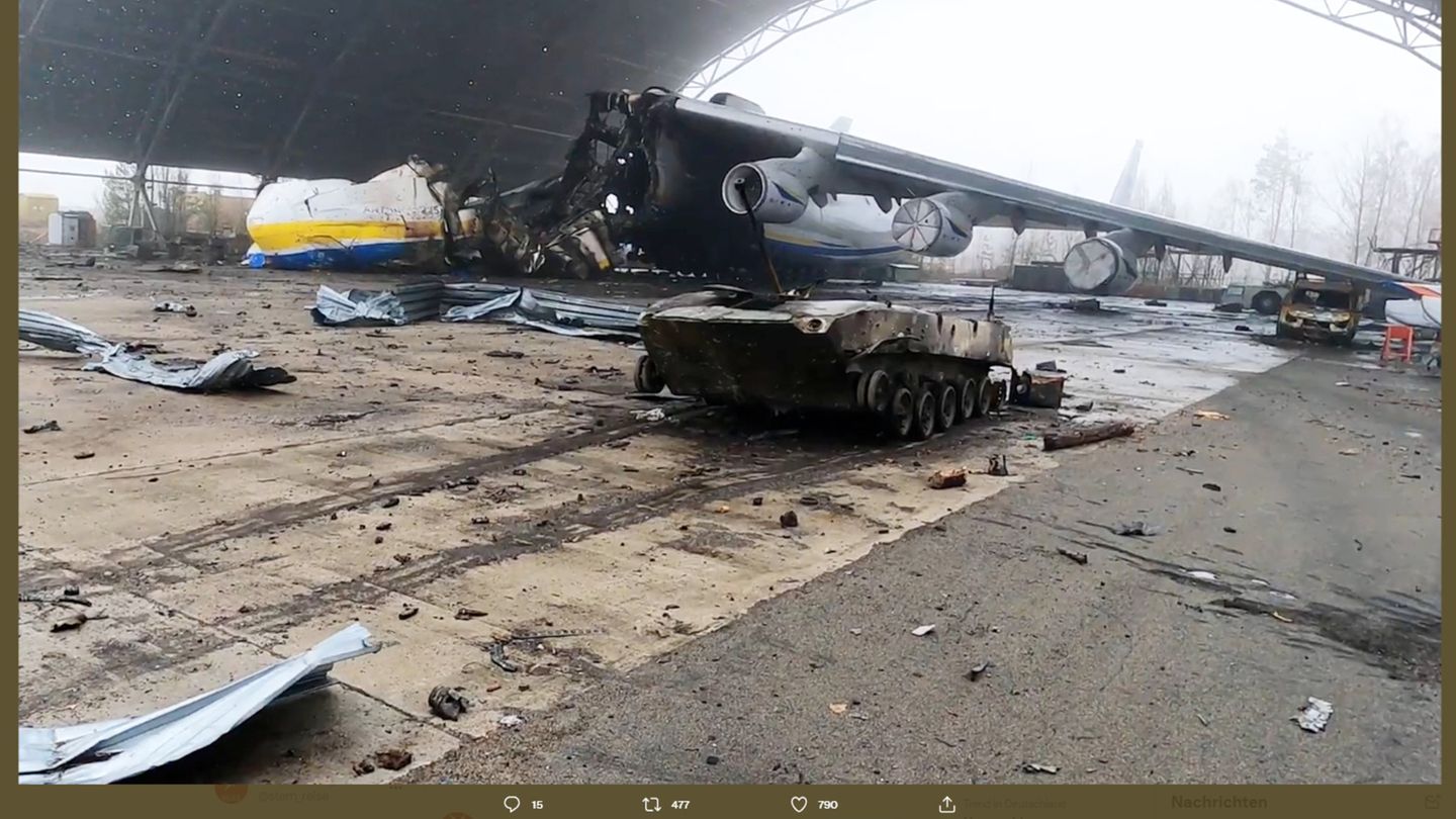 Antonov An-225: foto dan video baru menunjukkan pesawat kargo yang hancur