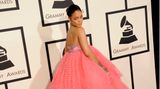 An diesem Kleid scheiden sich 2015 die Geister. Der Tüll-Traum von Giambattista Valli ist auf jeden Fall einzigartig
