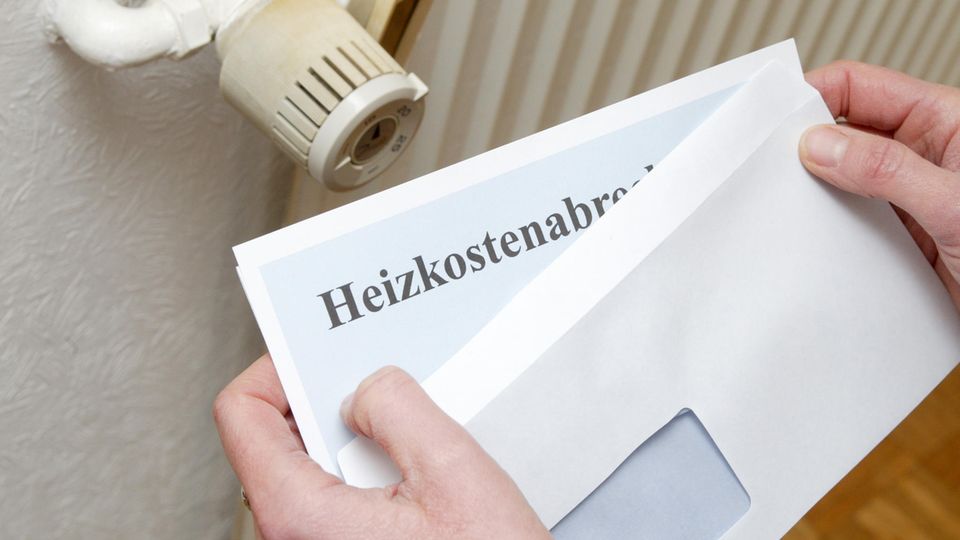 Heating cost relief Writing about a heating bill