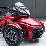 Der Can-Am Spyder hat 85,8 kW / 115 PS