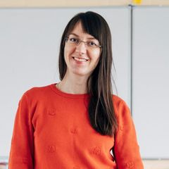 Iryna Mikulska in ihrem Klassenraum