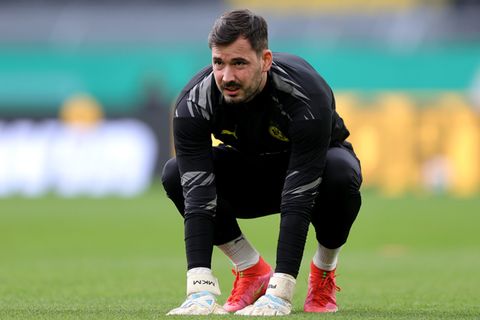 ROMAN BÜRKI BORUSSIA DORTMUND