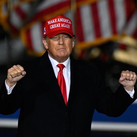 Von Truth Social hatte sich Donald Trump ein Comeback erhofft