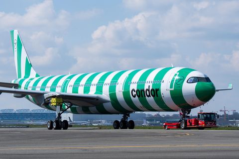 Airbus A330-900 der Condor