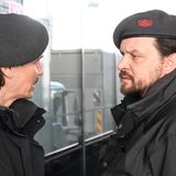 Das bekommt auch Franz Brunner (Sascha Alexander Geršak) zu spüren: Der wird von seinem Freund Jacobi gebeten, den Unfallwagen verschwinden zu lassen, und bekomt dafür 50.000 Euro. Damit ist der Grenzbeamte nun erpressbar geworden. 