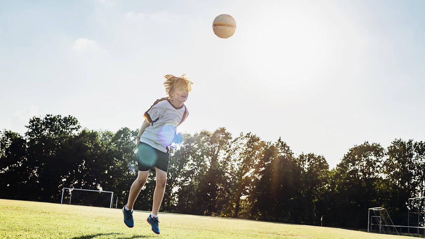Danger in children’s football: Doctors call for a ban on headers