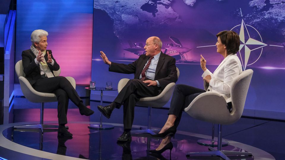 Strack-Zimmermann und Gysi bei Maischberger