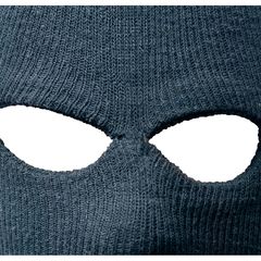 Eine gestrickte Gesichtsmaske