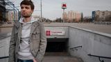 Student Denis lebt jetzt in der Metro, um vor Angriffen in Sicherheit zu sein