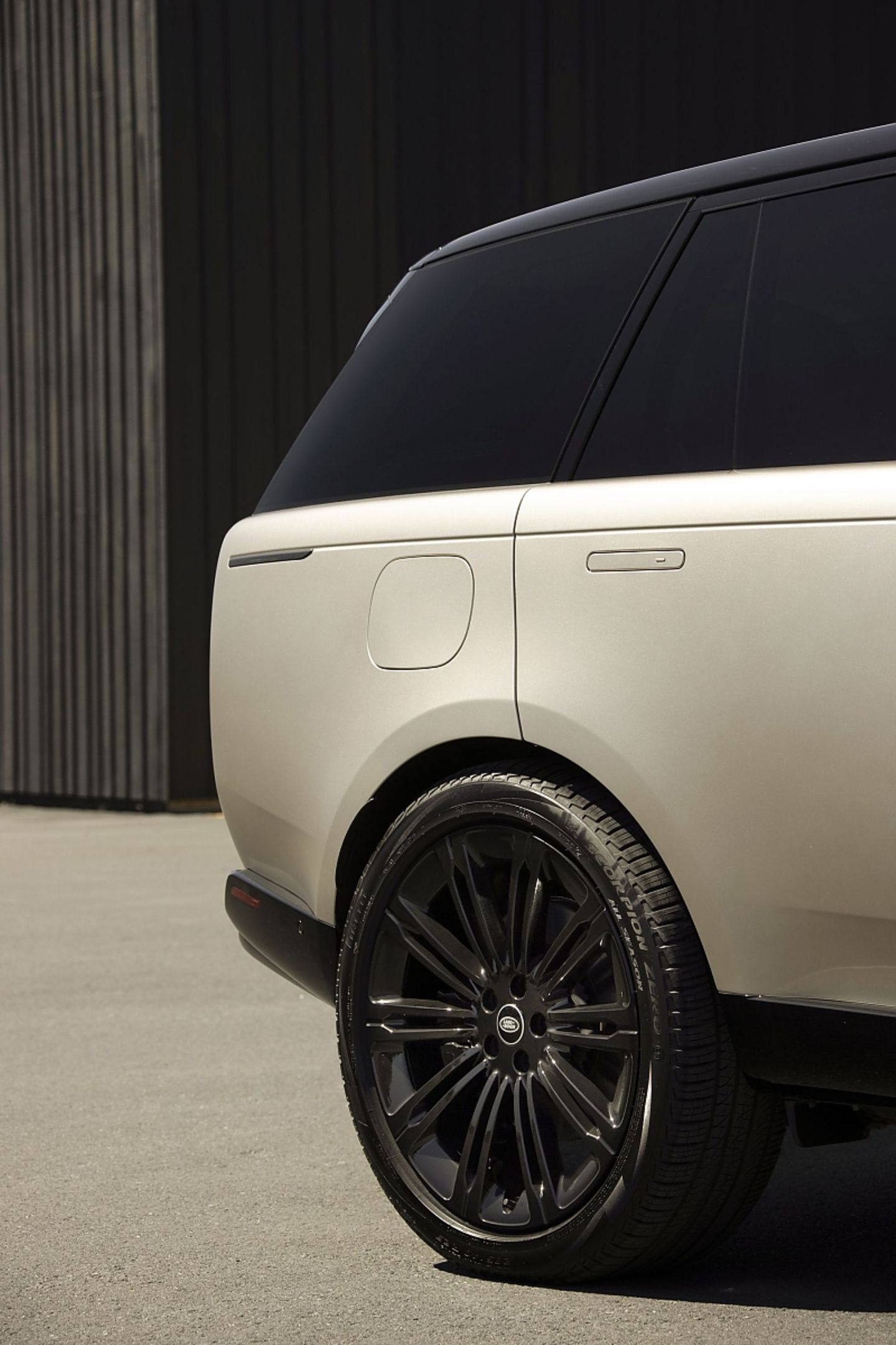 Range Rover P530 MY2022