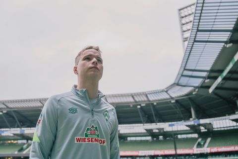 Werder-Spiel Niklas Schmidt im Weserstadion
