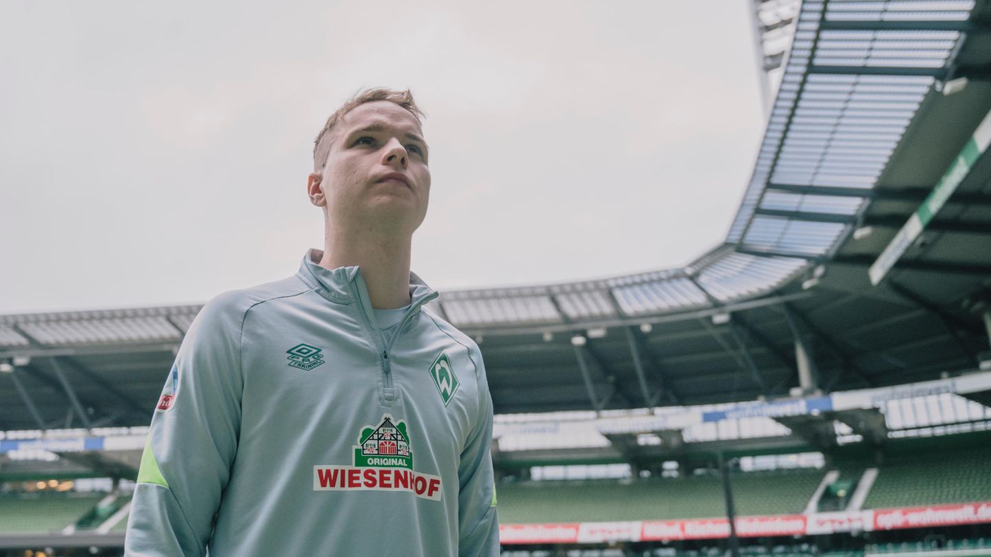 Werder-Spiel Niklas Schmidt im Weserstadion