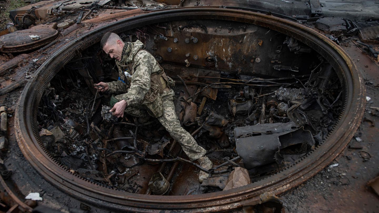 Ukraine-Krieg Ukrainische Soldaten filmten wohl eigenes Kriegsverbrechen STERN.de