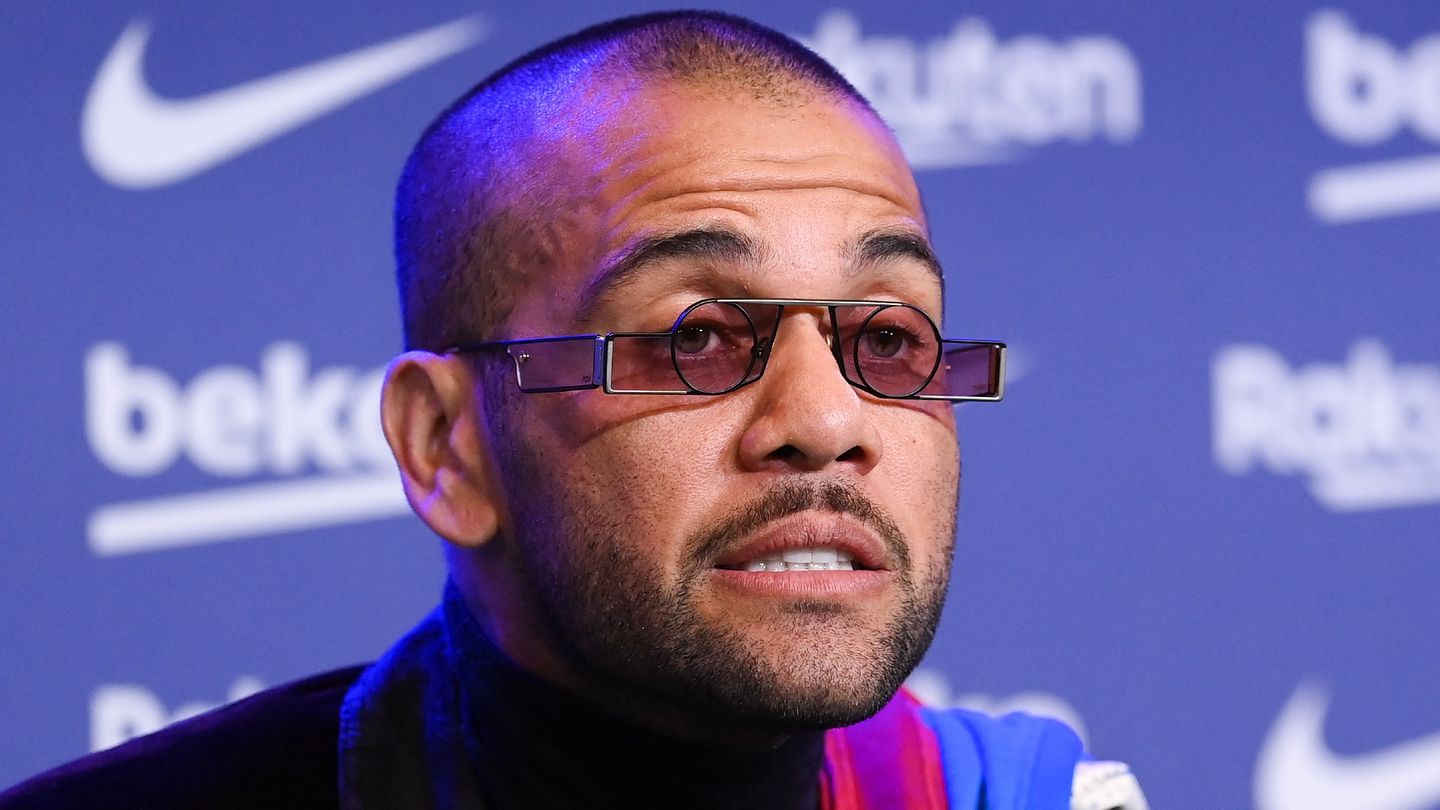 Dani Alves Barcelona 2021