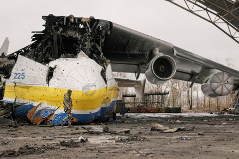 Antonow An-225
