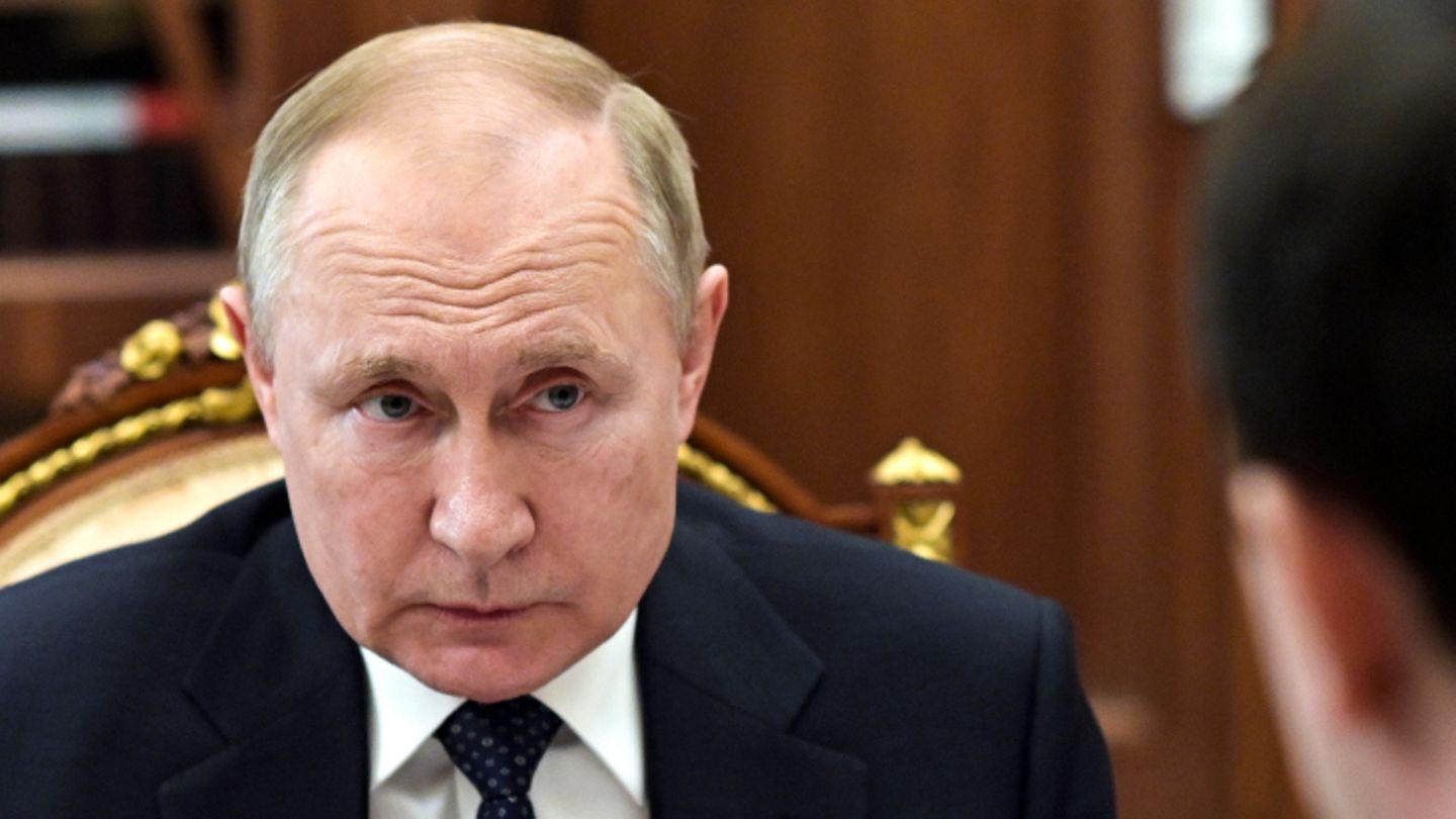Ukraine war: Austria’s chancellor will meet Putin in Moscow on Monday Ukraine war: Austria’s chancellor will meet Putin in Moscow on Monday