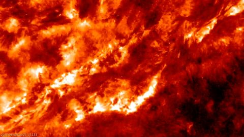Planet Sonne: Video zeigt 264.000 Kilometer lange Feuerschlucht