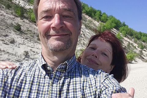 Karl-Heinz und Karin Rohde im Urlaub am Strand von Usedom