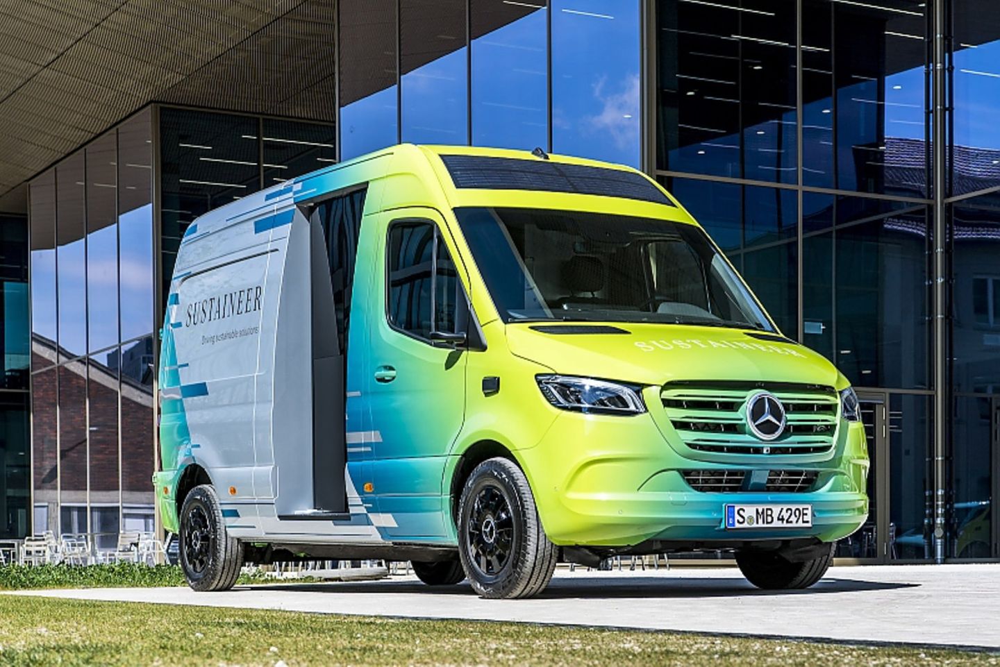 Nächster Bulli-Konkurrent? Der Opel Vivaro als Camper