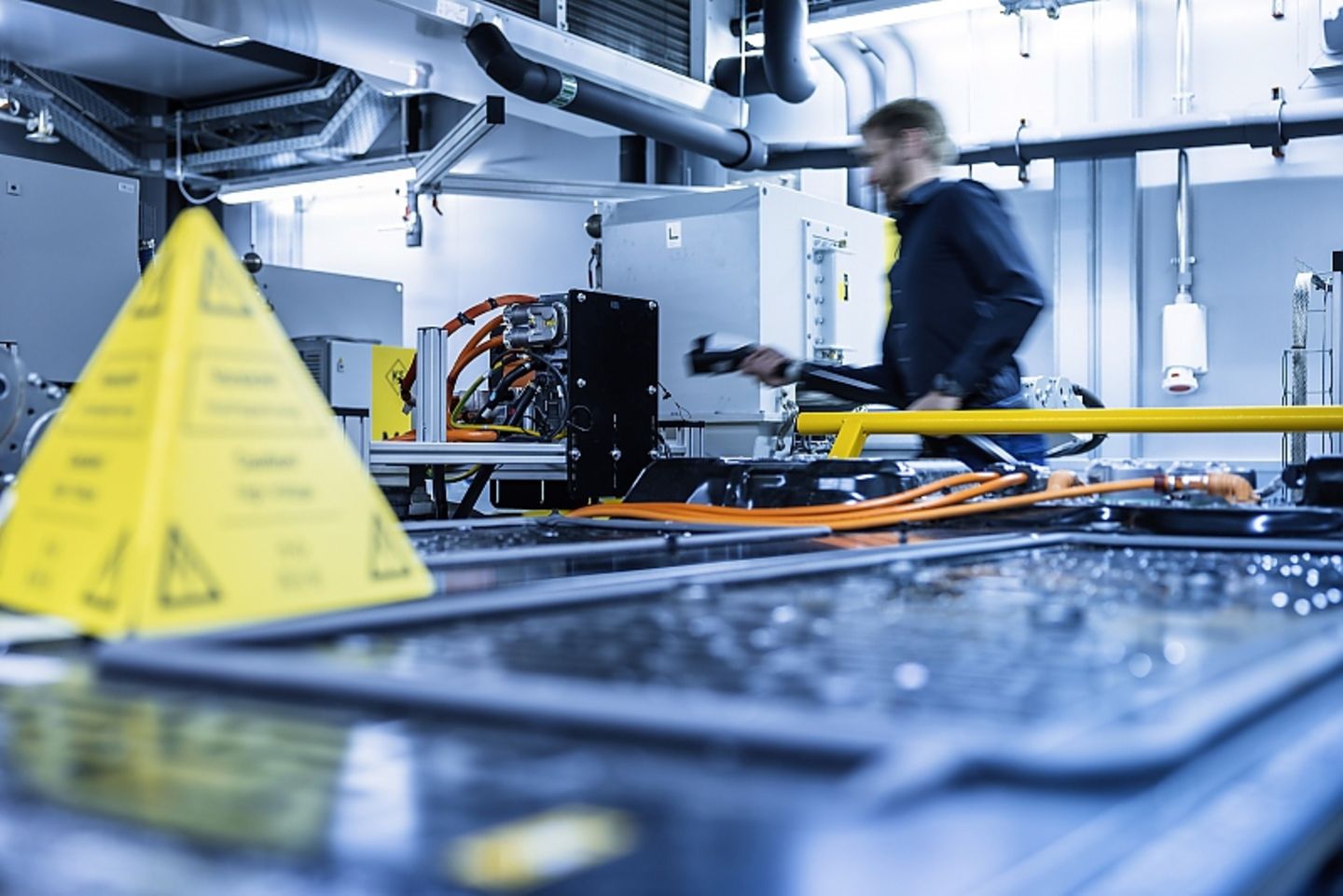 Eletronic Software Hub MB Sindelfingen