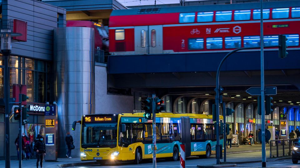 9-Euro-Ticket: Mit Diesen Regionalzügen Können Sie Strecke Machen ...