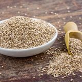 Sesam auf einem Tisch