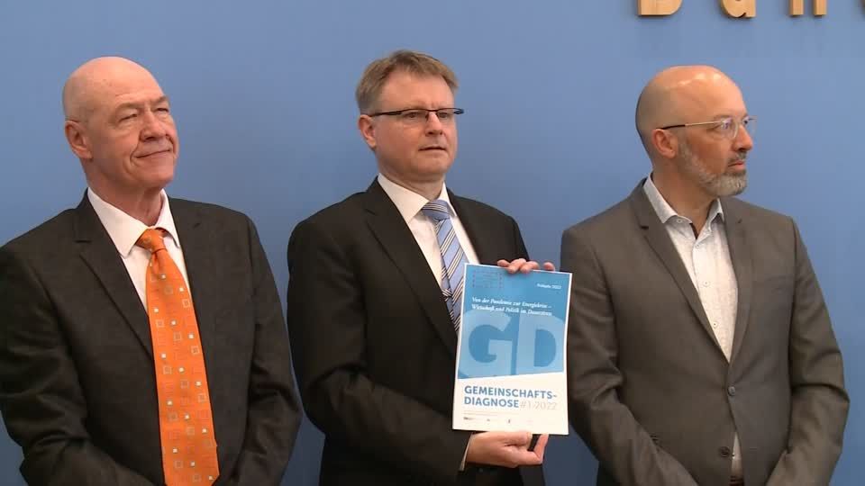 Video: Institute erwarten Rezession bei Gaslieferstopp Video: Institute erwarten Rezession bei Gaslieferstopp