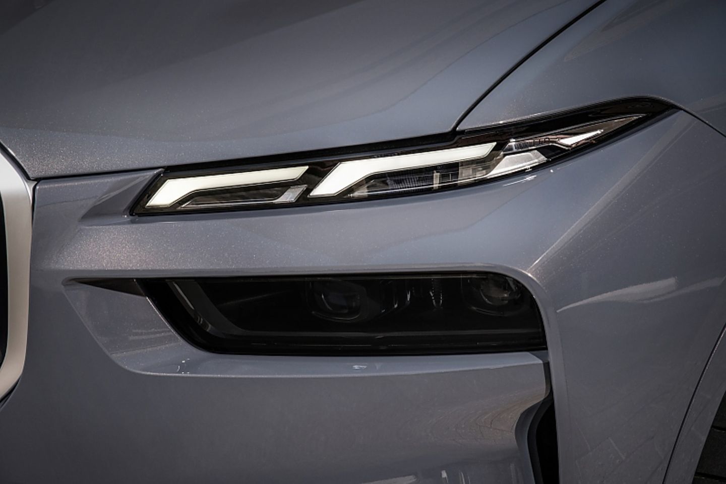 BMW X7 2023