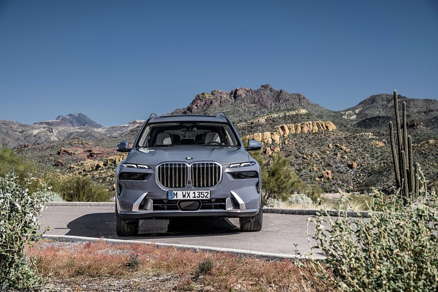 BMW X7 2023