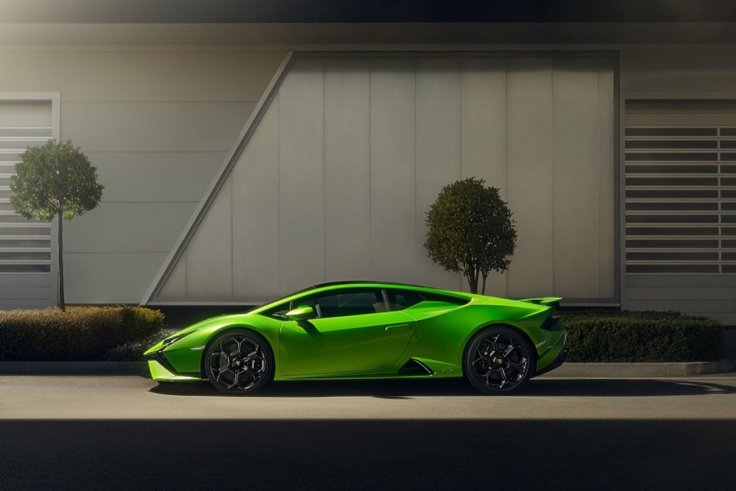 Lamborghini Huracan Tecnica 2022