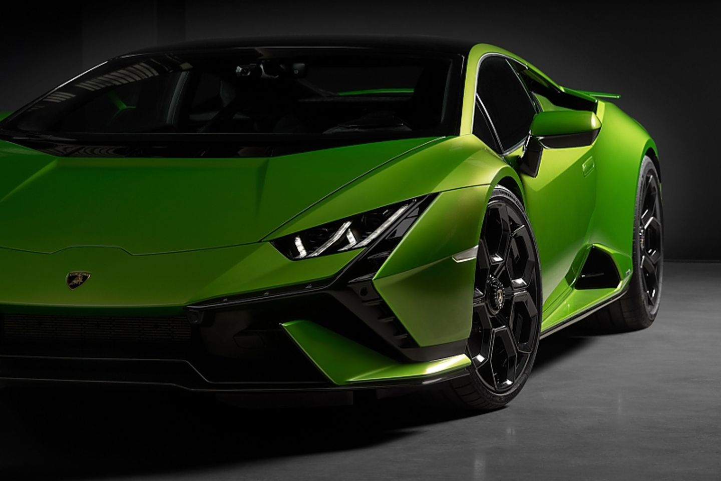 Lamborghini Huracan Tecnica 2022