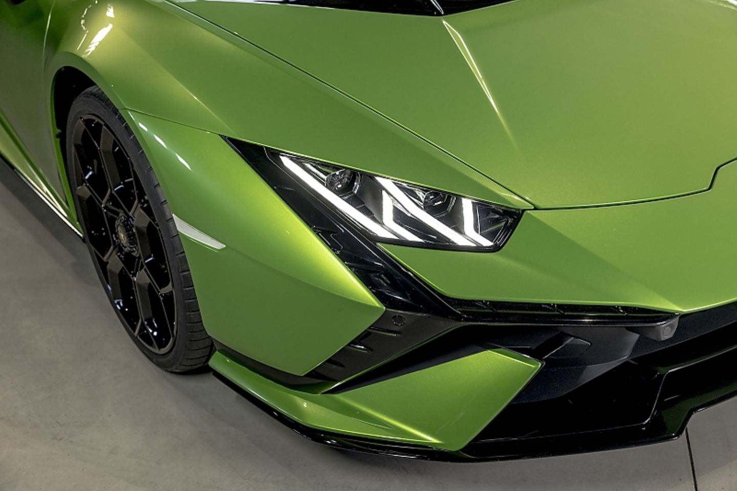 Lamborghini Huracan Tecnica 2022
