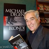 Schauspieler Michael Degen bei der Vorstellung seines Buchs "Blondi"