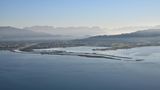 Blick von oben auf das Rheindelta im Bodensee