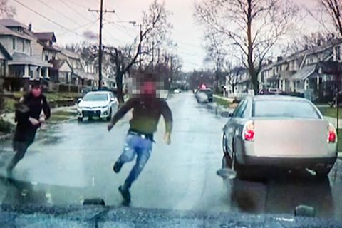 Ein Polizist in Grand Rapids verfolgt Patrick Lyoya, danach erschießt der Beamte den Mann