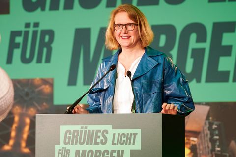 Lisa Paus ist seit dem Krebstod ihres Mannes 2013 alleinerziehende Mutter eines Sohnes