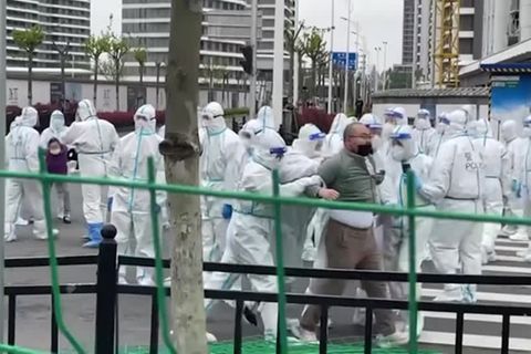 Video: Shanghai: Unmut über Corona-Beschränkungen wird größer
