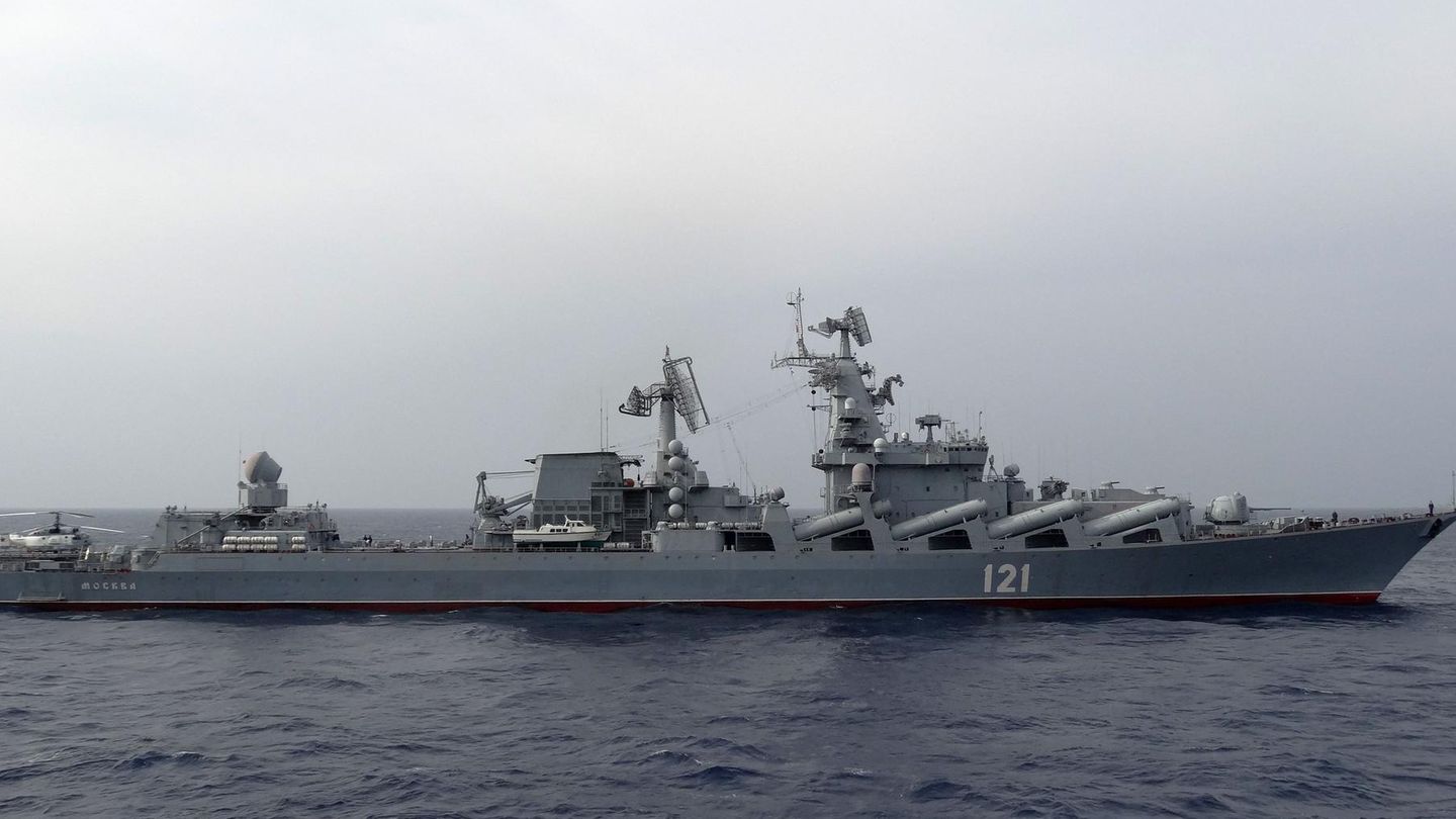Die "Moskwa" beim Einsatz vor der syrischen Küste