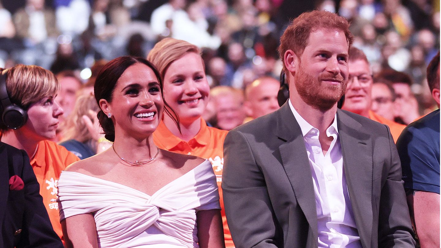 The Hague: Harry and Meghan open the Invictus Games