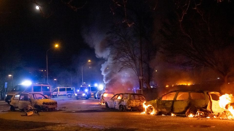 Brennende Autos in Malmö im Süden Schwedens