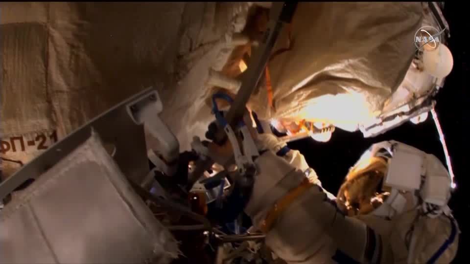 Video: ISS: Kosmonauten im Außeneinsatz Video: ISS: Kosmonauten im Außeneinsatz