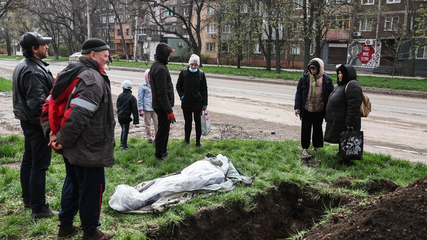 Mariupol: This is how the last civilians live in the destroyed port city
