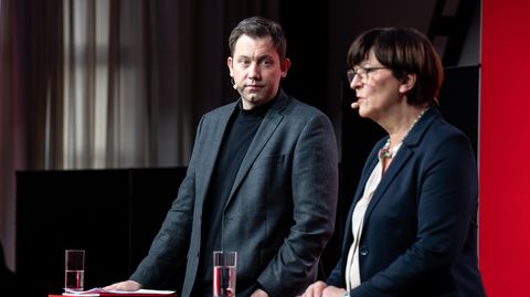 Die SPD-Vorsitzenden Lars Klingbeil und Saskia Esken
