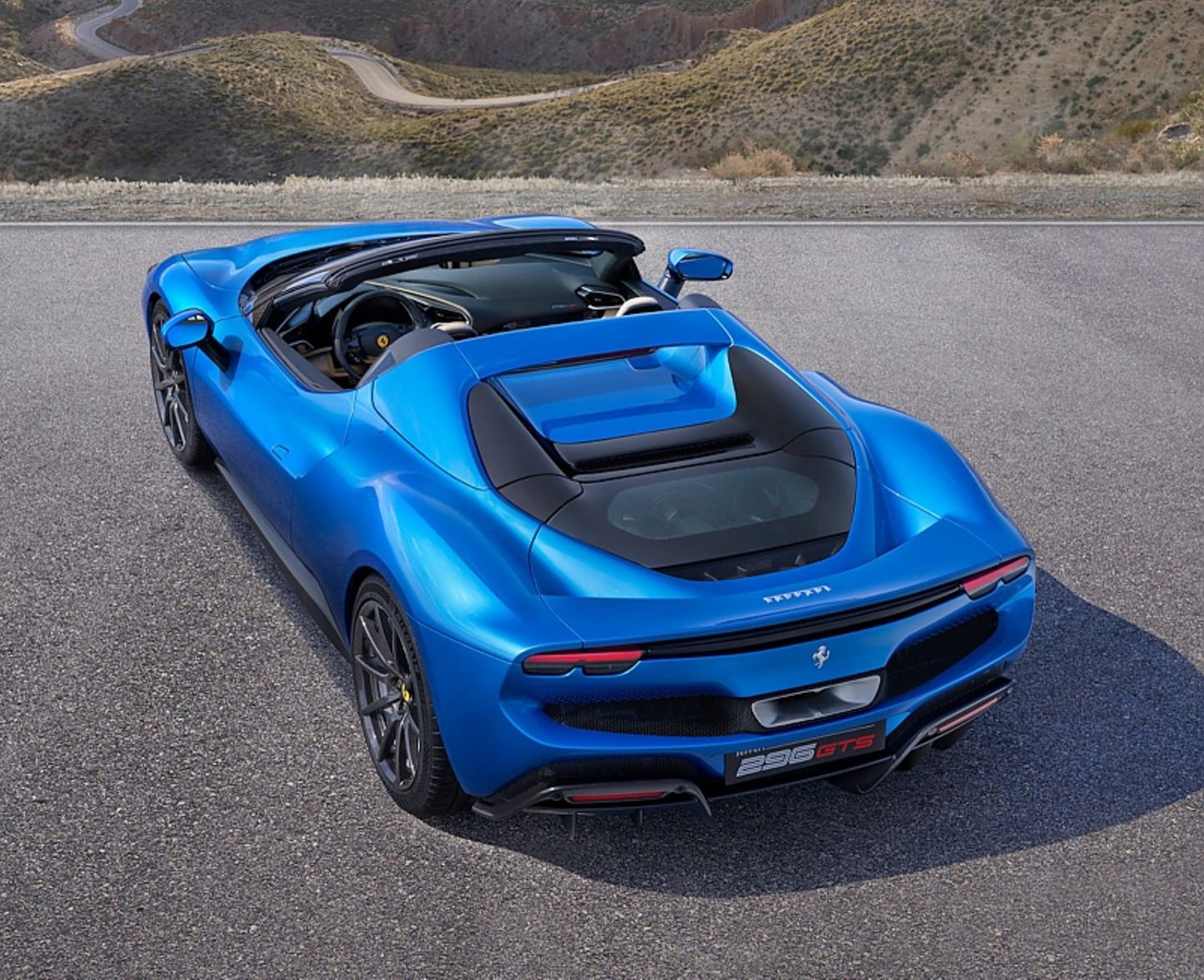 Ferrari 296 GTS 2022