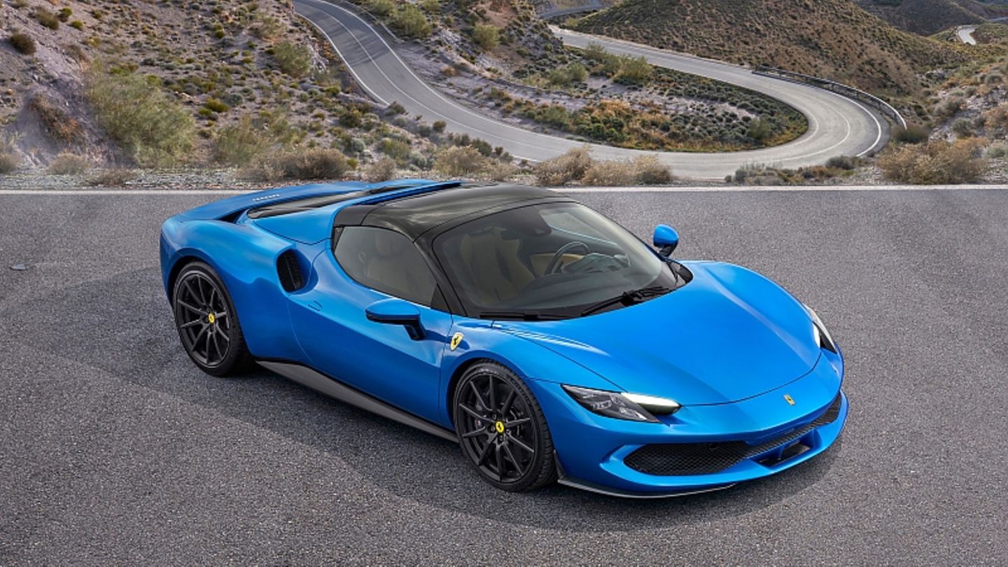 Ferrari 296 GTS 2022