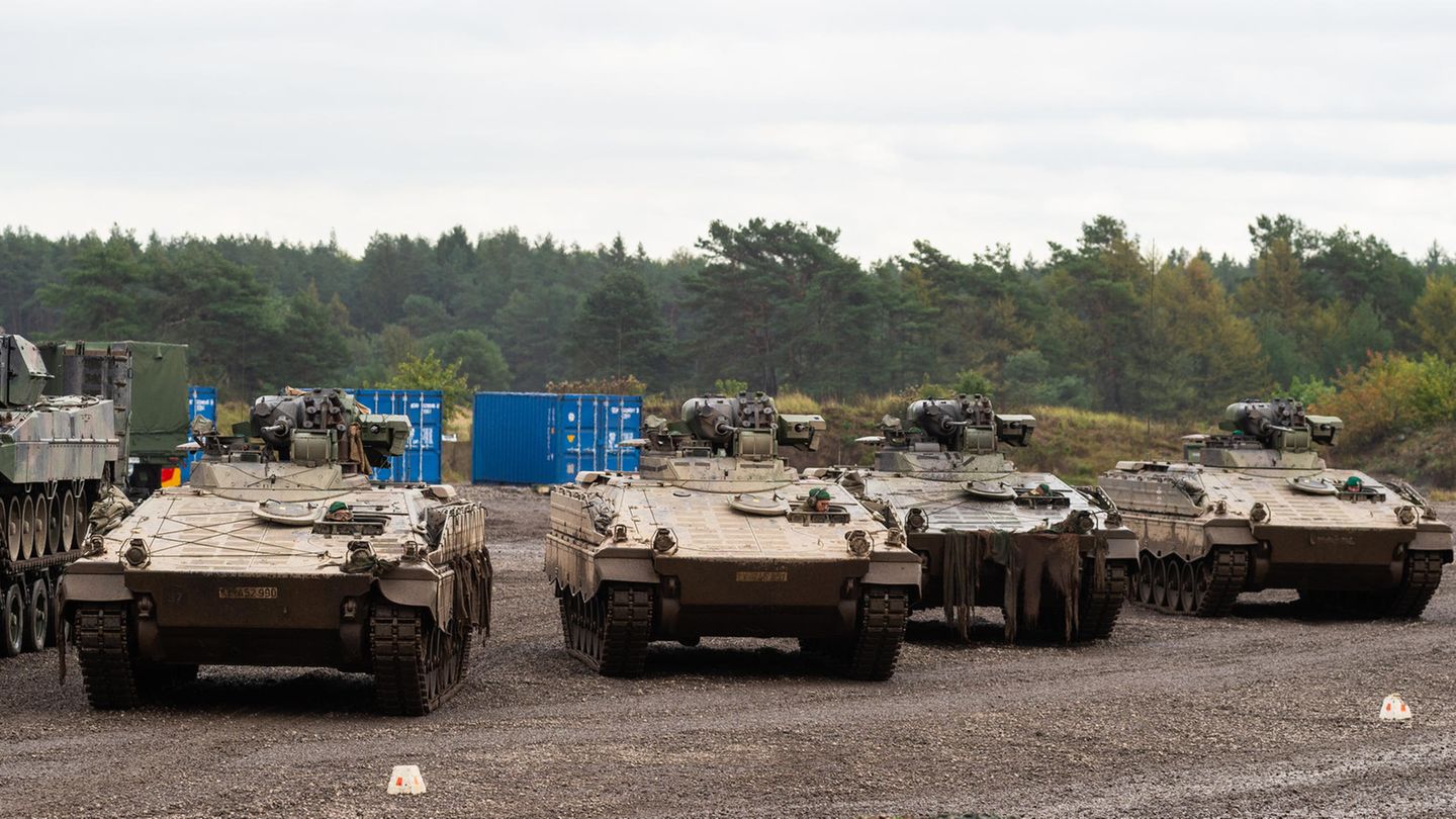 Heavy arms to Ukraine: why the decision is so complicated