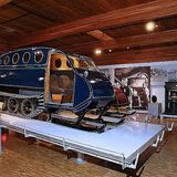 CanAm Spyder F3: Mit Motorschlitten starte das Unternehmen im Jahre 1942