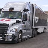 Autonom fahrender Freightliner Cascadia