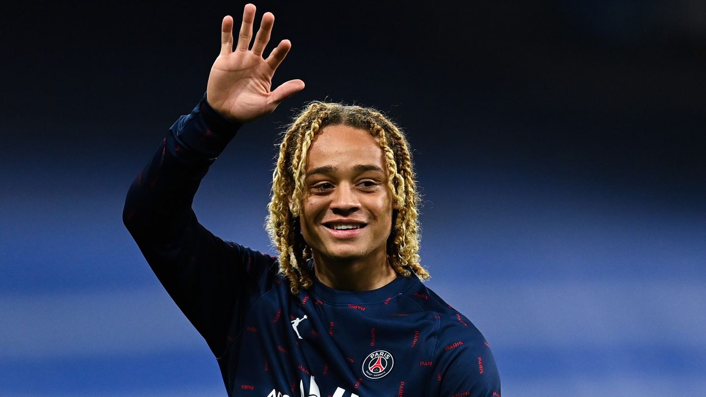 Xavi Simons PSG 2021/22